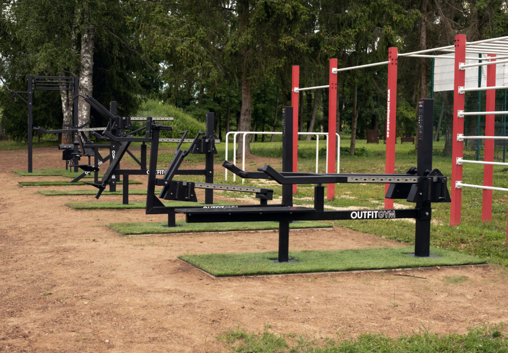 Outfitgym - Välijõusaalid ja jõulinnakud